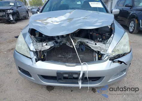 2006 Honda Accord 2.4 Ex from USA, damaged, VIN 1HGCM56736A097055